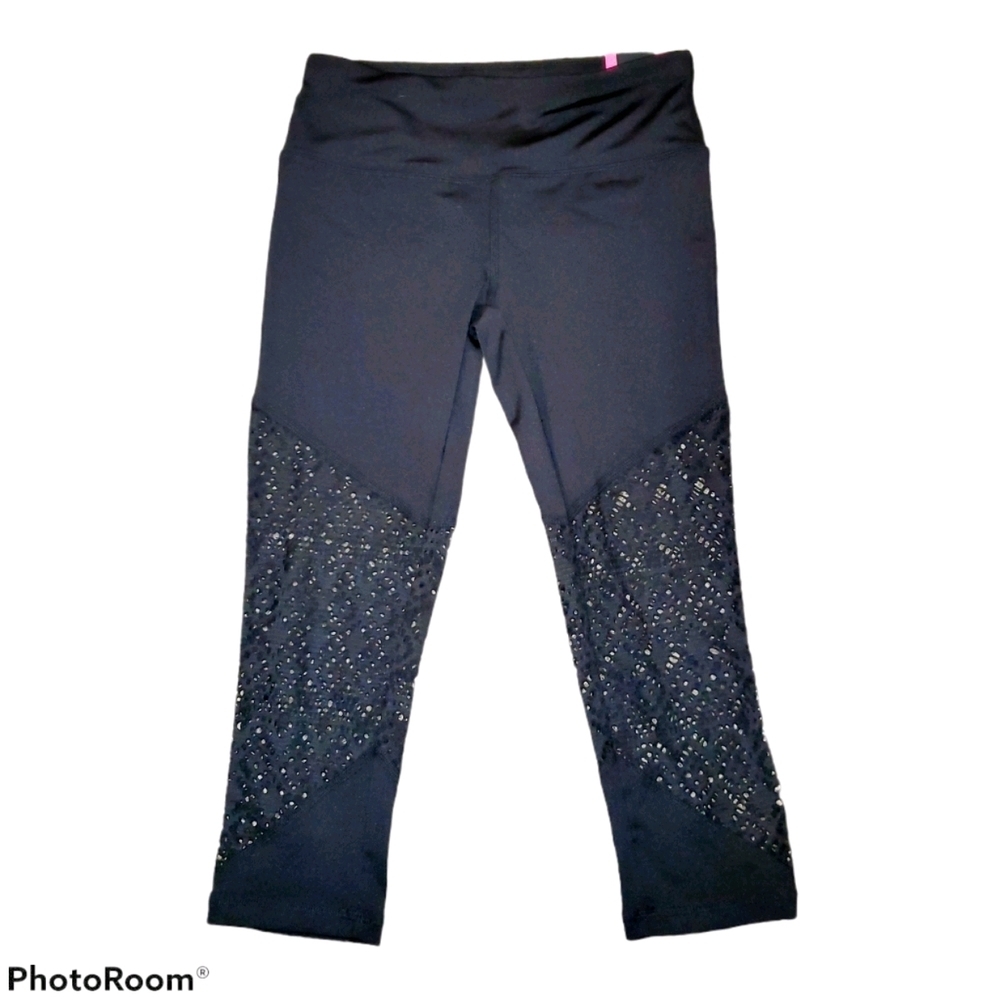 Material Girl NWT Active Crop Laced Leggings 392